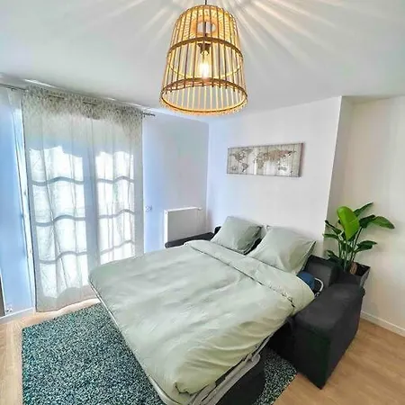 Newwilliam Apartament *